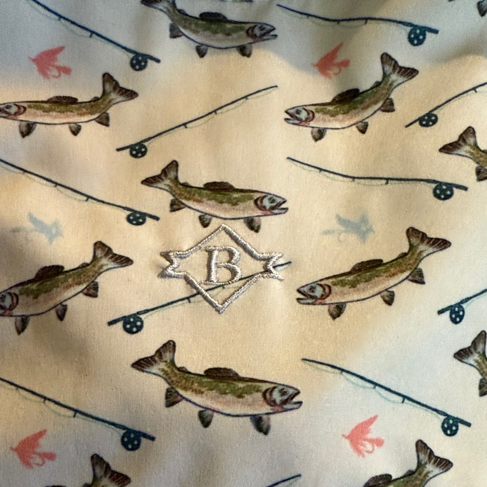 BURLEBO Men's XL Short Sleeve Fishing Print Shirt - Picture 6 of 8